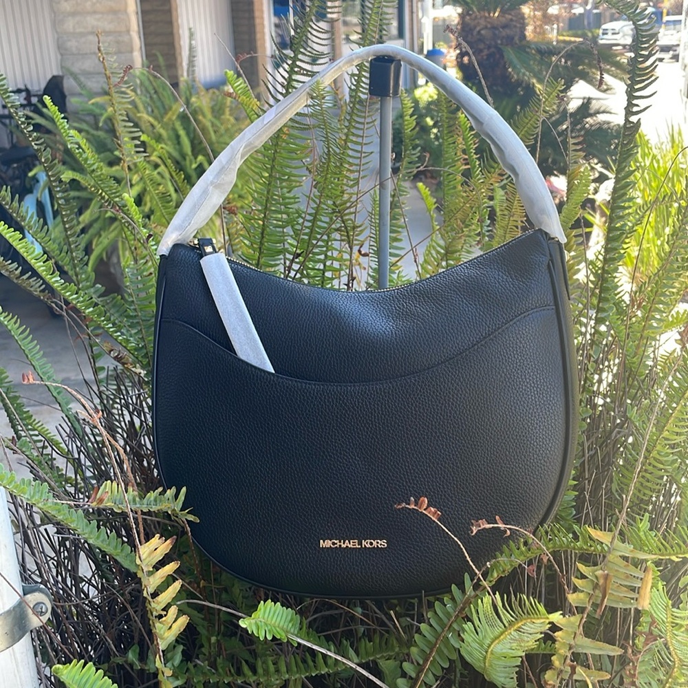 Michael Kors Black Dover Large Leather Top Zip Half Moon Shoulder Bag